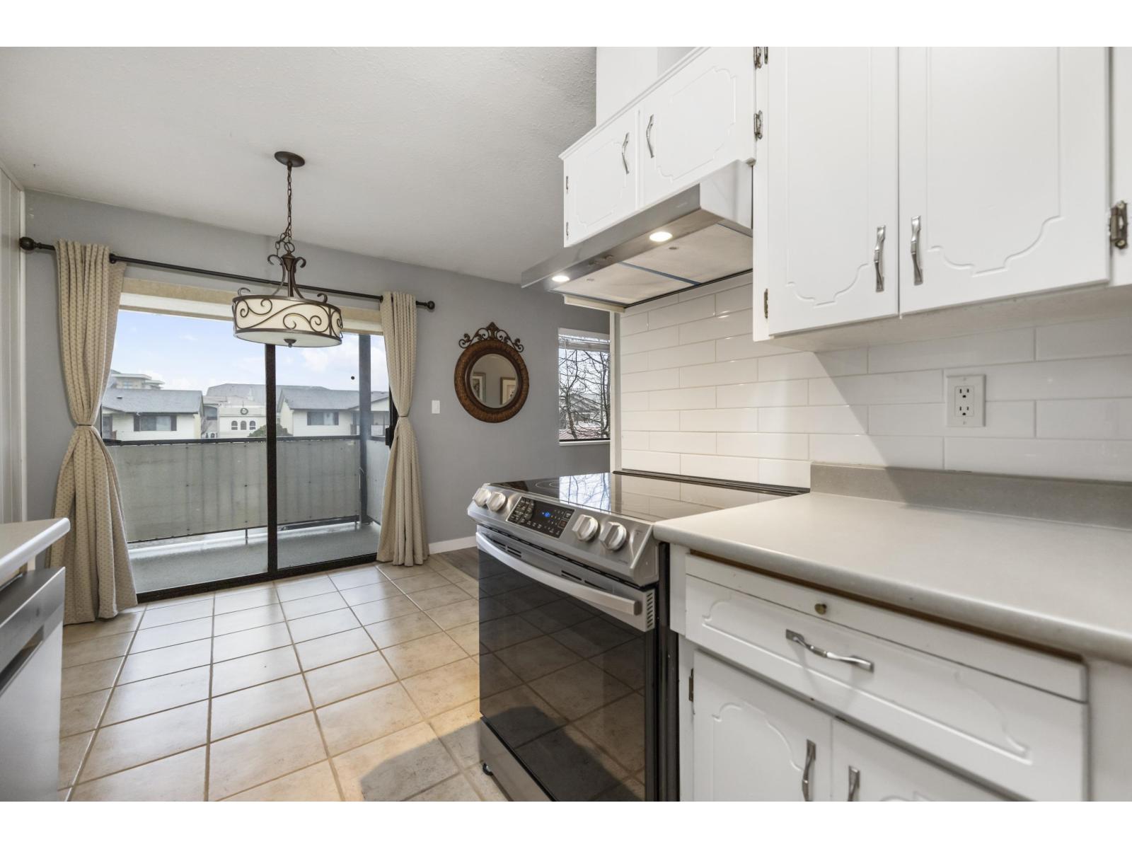 34 7455 HURON STREET, Sardis West Vedder, Chilliwack