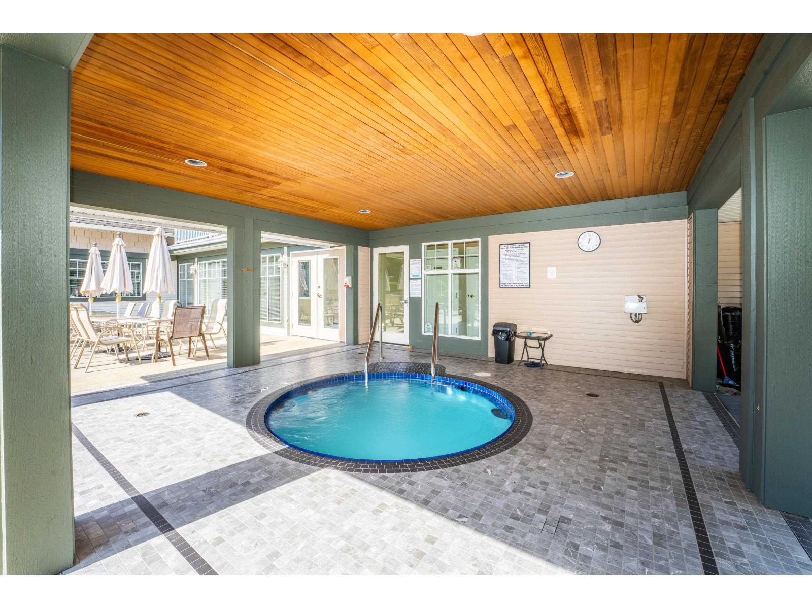 47 9012 WALNUT GROVE DRIVE, Langley