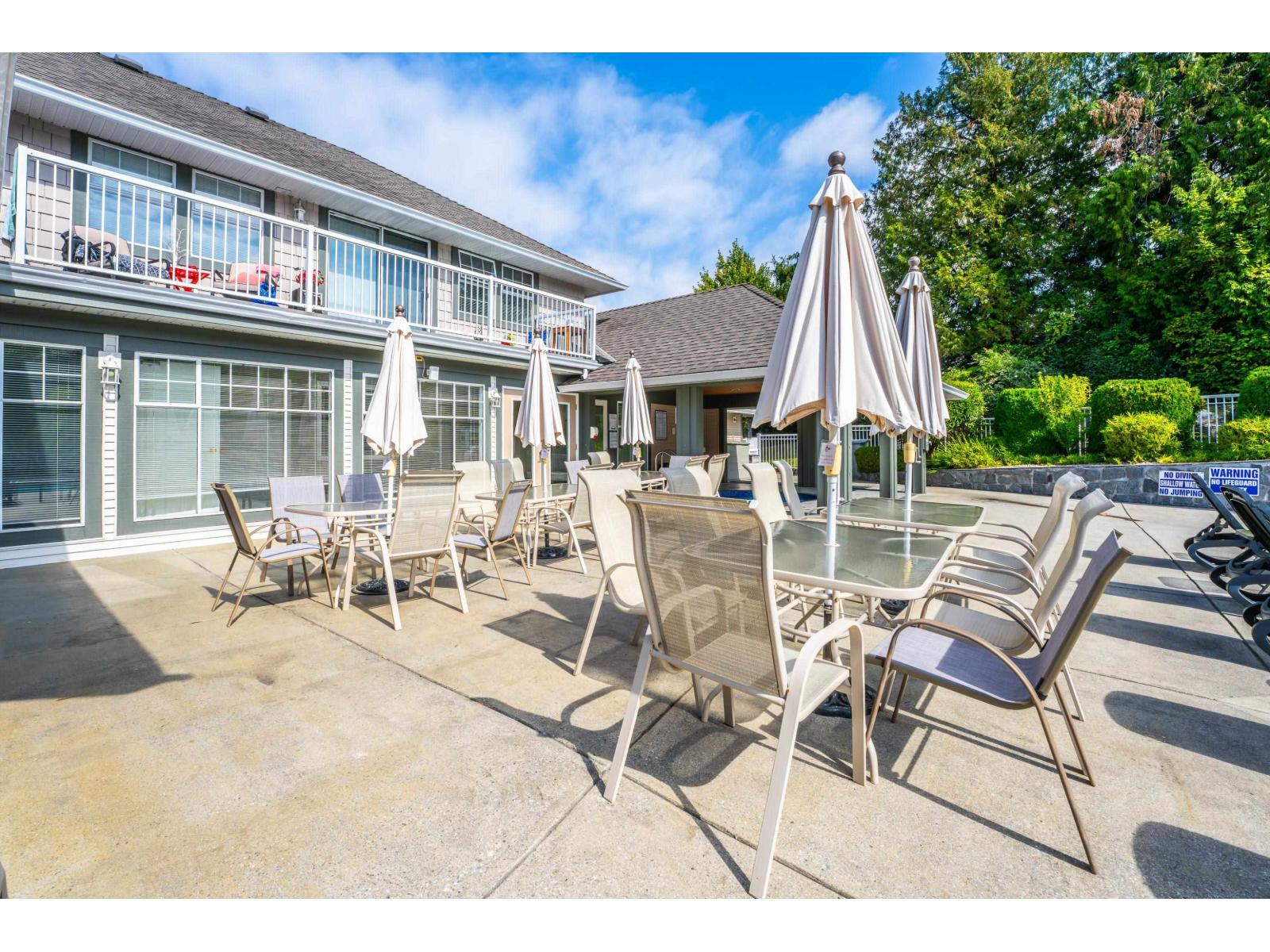 47 9012 WALNUT GROVE DRIVE, Langley