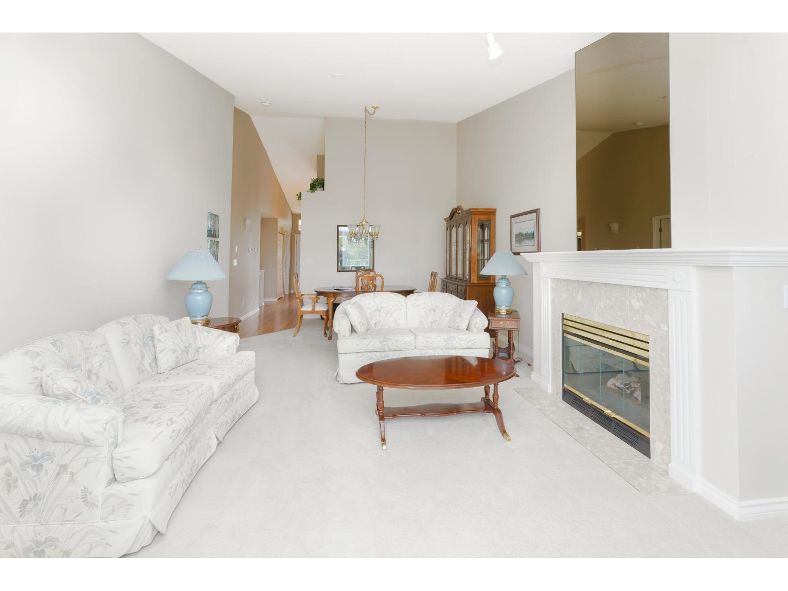 47 9012 WALNUT GROVE DRIVE, Langley