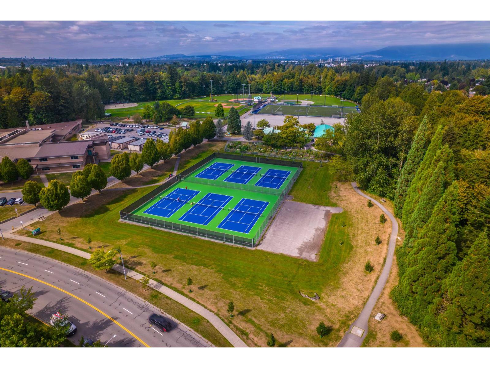 47 9012 WALNUT GROVE DRIVE, Langley