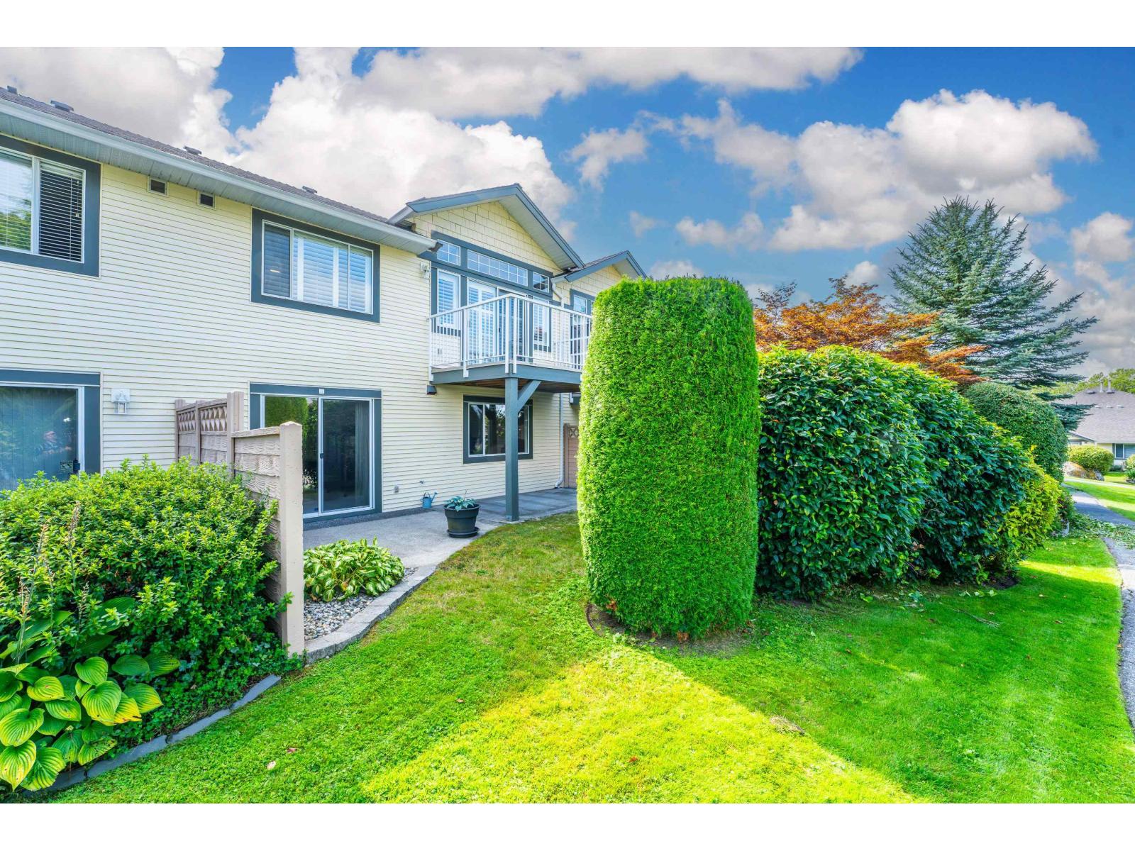 47 9012 WALNUT GROVE DRIVE, Langley