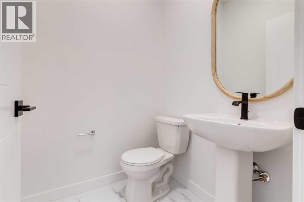 Single Family House for Sale in  Heartwood Park SE Rangeview Calgary 