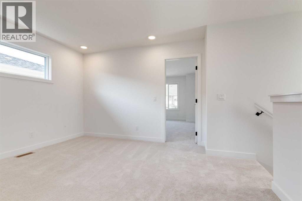 Single Family House for Sale in  Heartwood Park SE Rangeview Calgary 