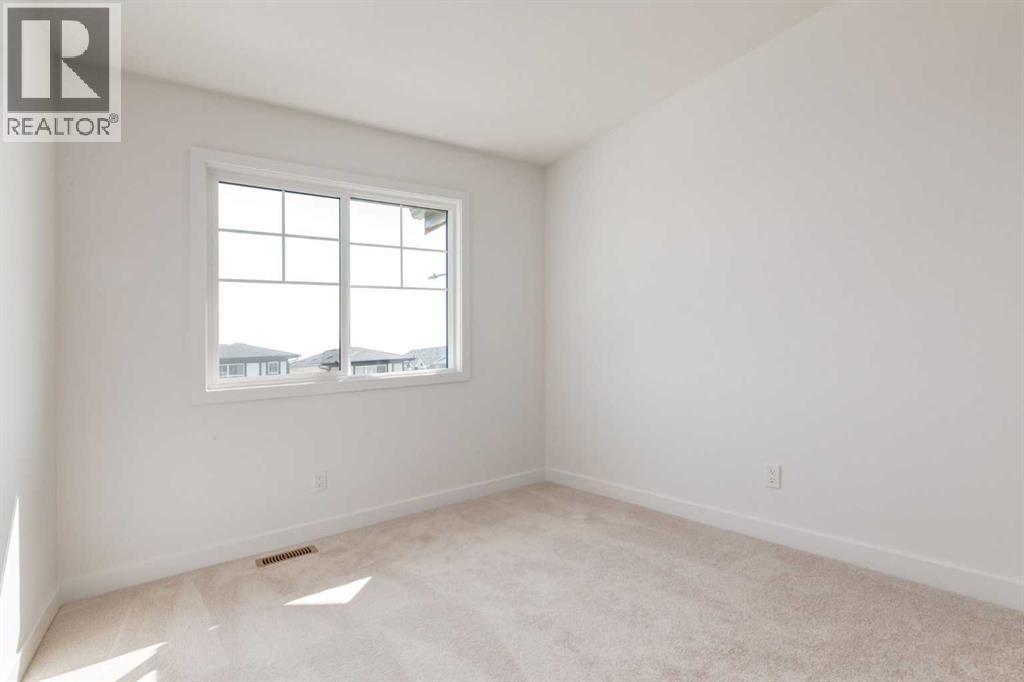 Single Family House for Sale in  Heartwood Park SE Rangeview Calgary 