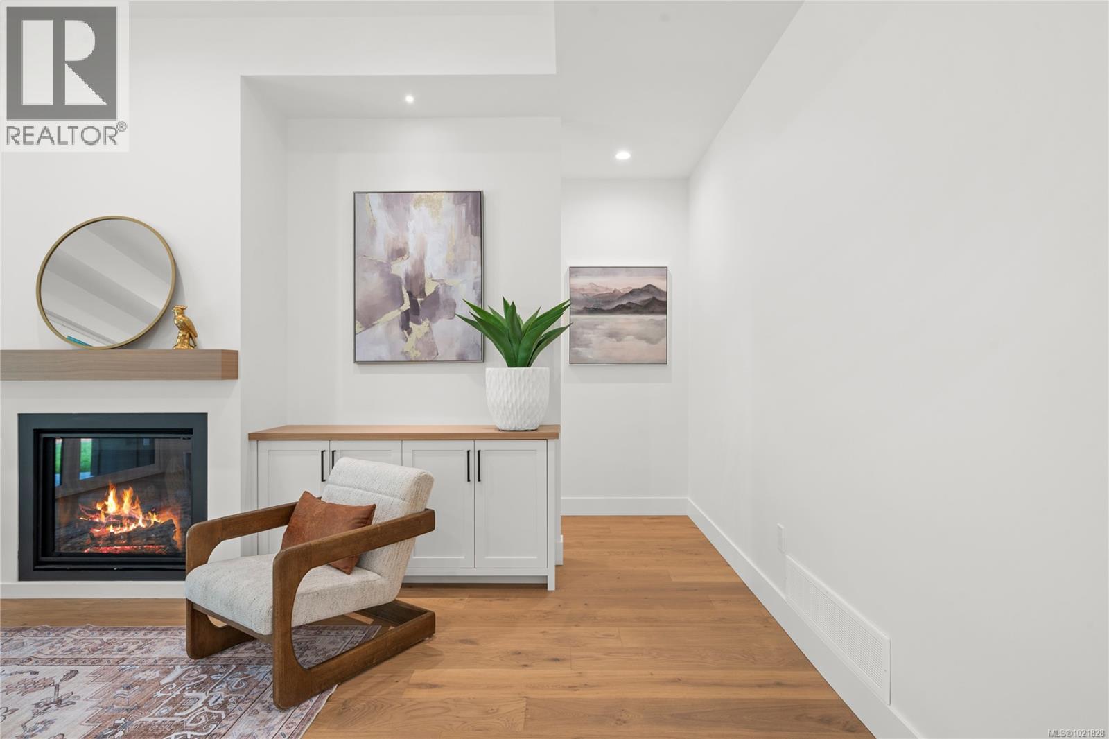 504 Juniper Dr, Qualicum Beach