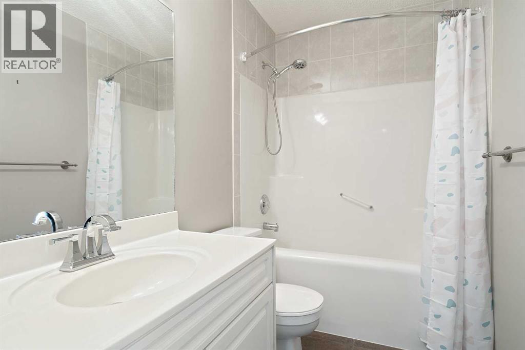 Single Family House for Sale in  Mt Douglas Close SE McKenzie Lake Calgary 