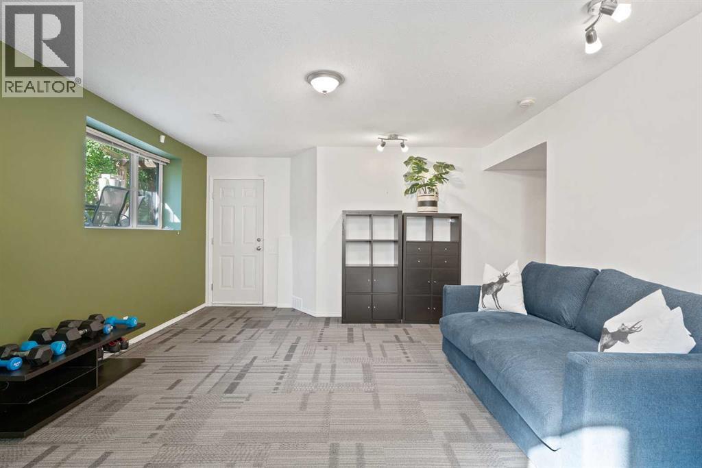 Single Family House for Sale in  Mt Douglas Close SE McKenzie Lake Calgary 