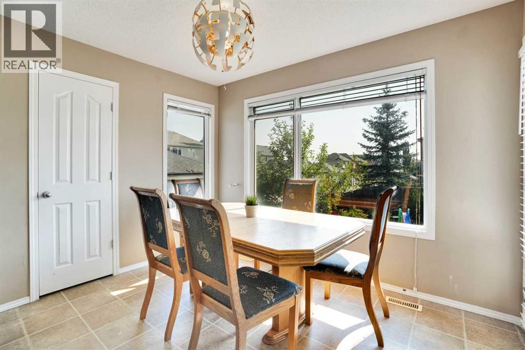 Single Family House for Sale in  Covehaven Terrace NE Coventry Hills Calgary 