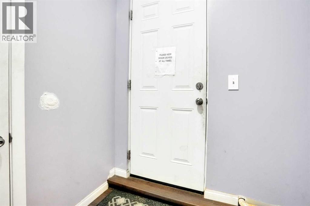 Single Family House for Sale in  Covehaven Terrace NE Coventry Hills Calgary 