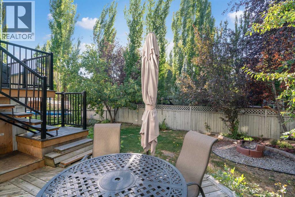 Single Family House for Sale in  Mt Douglas Close SE McKenzie Lake Calgary 