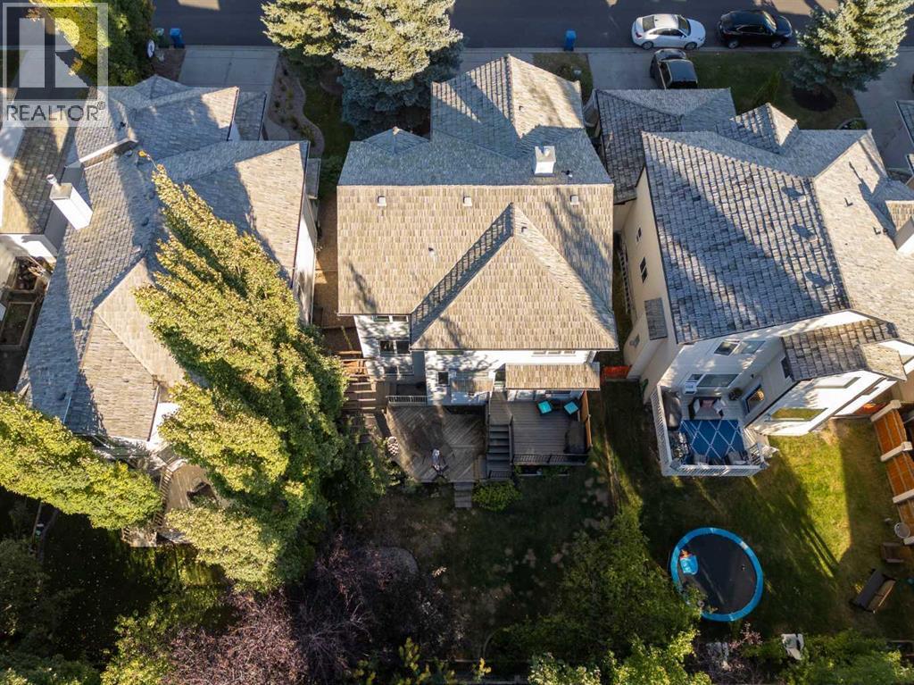 Single Family House for Sale in  Mt Douglas Close SE McKenzie Lake Calgary 