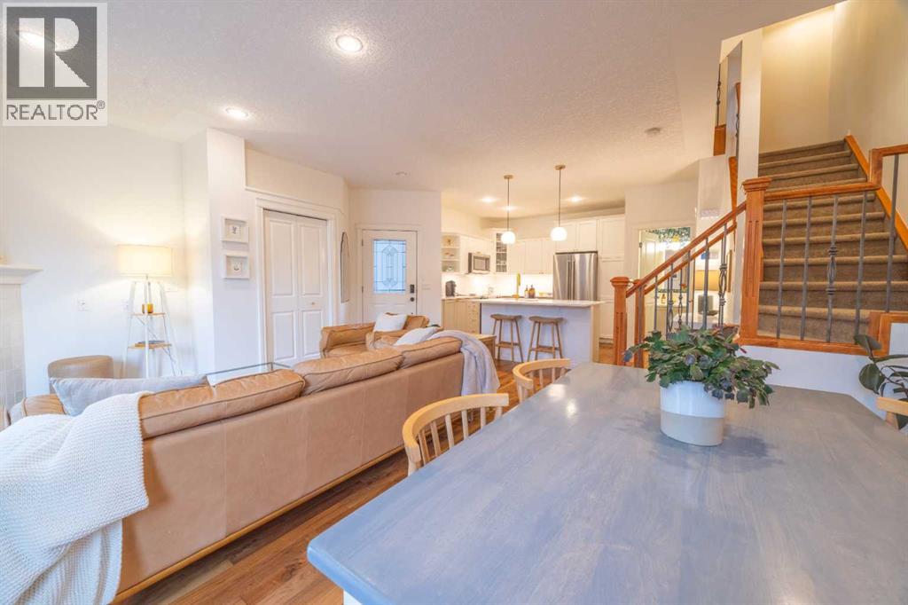 Single Family House for Sale in    Avenue NW Parkdale Calgary 