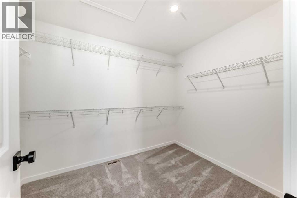 Single Family House for Sale in  Bartlett Row SE Rangeview Calgary 