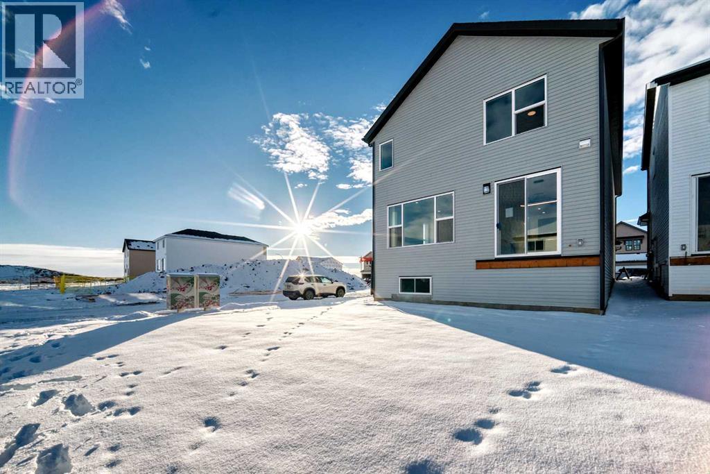 Single Family House for Sale in  Bartlett Row SE Rangeview Calgary 