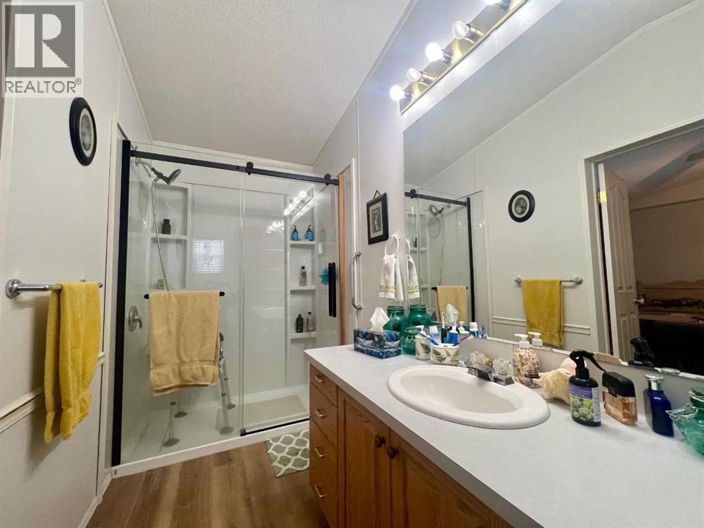 37543 England Way, Rural Red Deer County