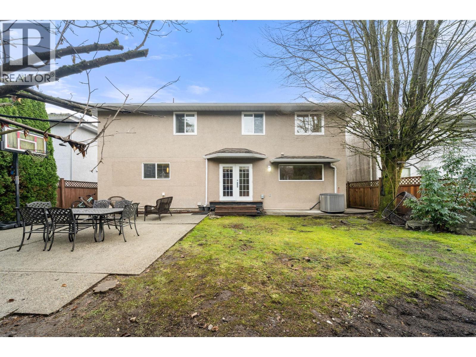 2733 TEMPE GLEN DRIVE, North Vancouver