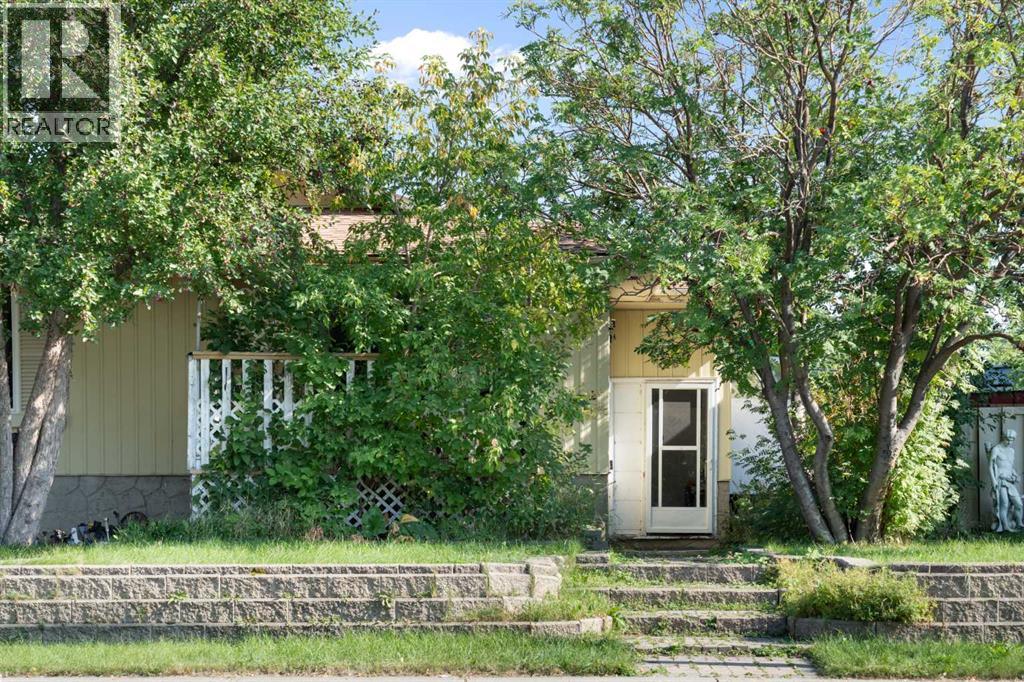 3212 Dover Crescent SE, Calgary, Alberta