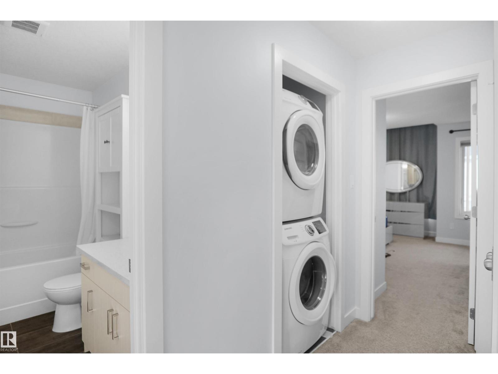 #67 723 172 ST SW, Edmonton