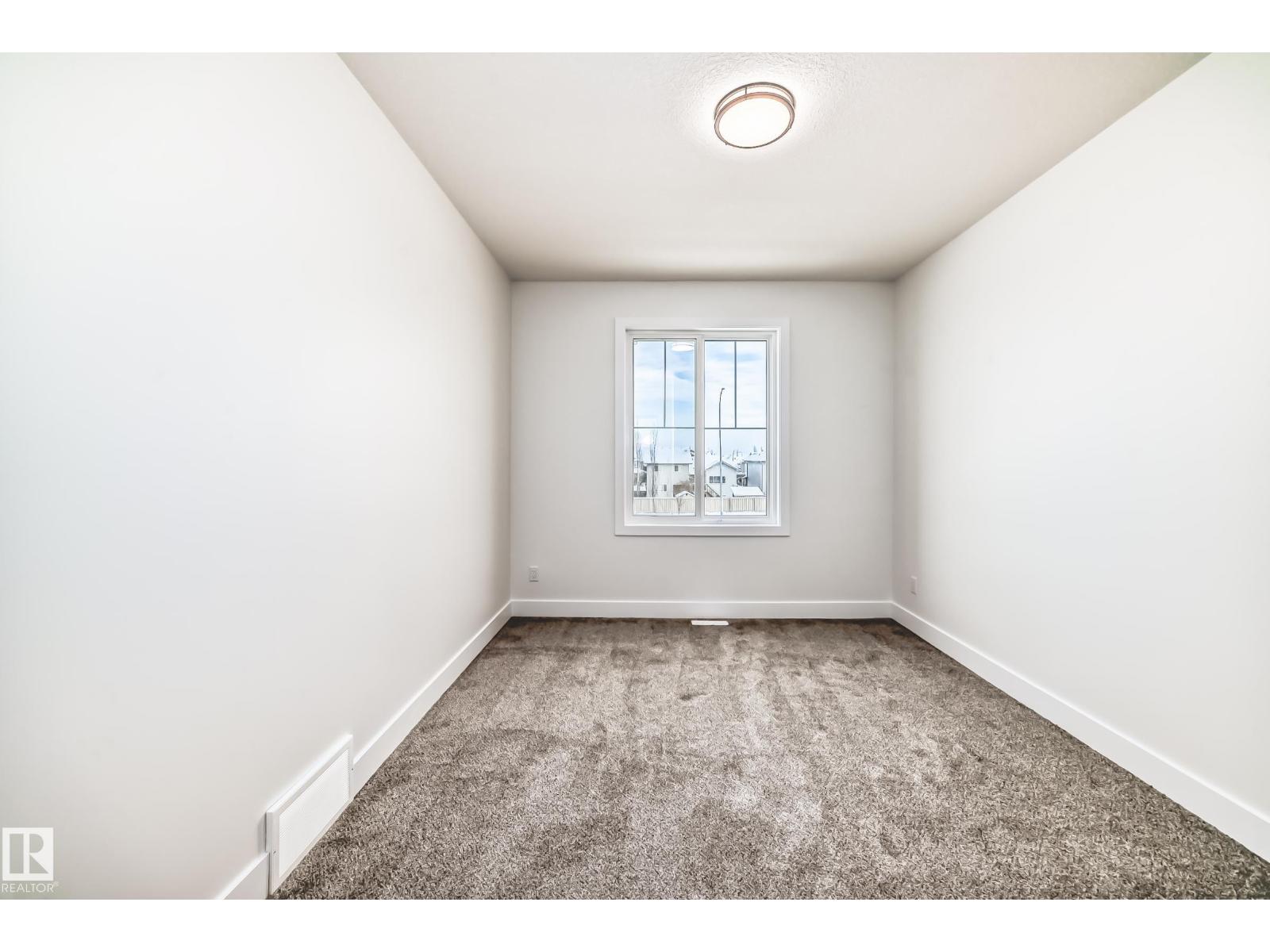 81 Elliot WD, Fort Saskatchewan