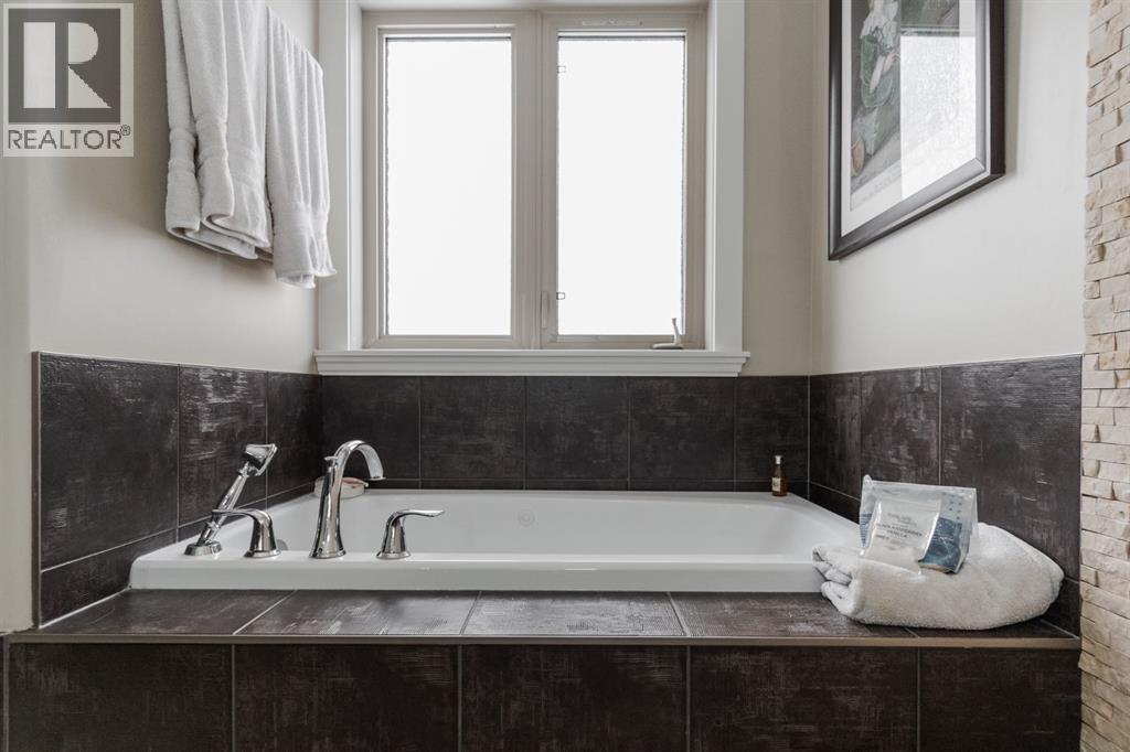 328 Sandpiper Road, Fort McMurray