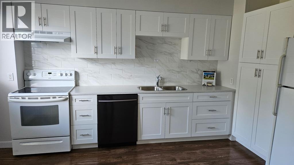 Single Family House for Sale in    Street NE Vista Heights Calgary 