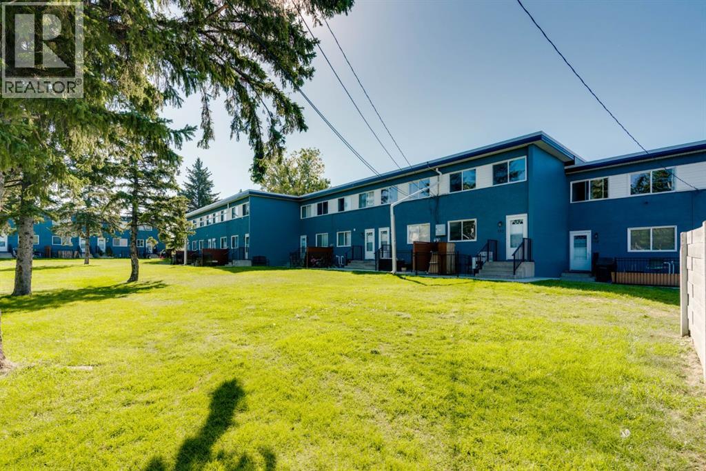 Single Family House for Sale in    Street NE Vista Heights Calgary 