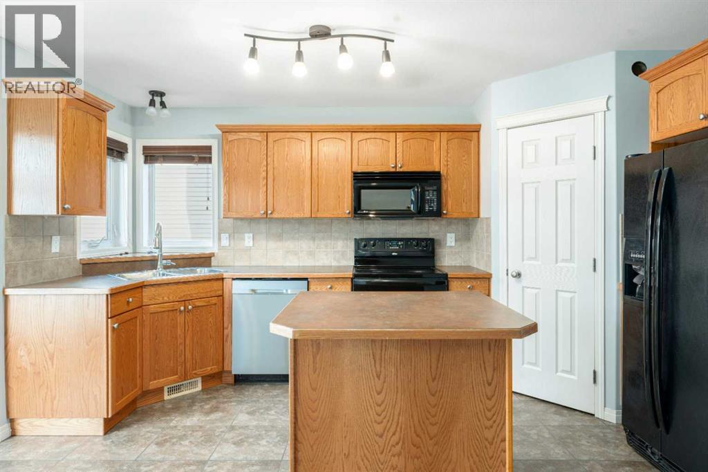 4 Lucky Place, Sylvan Lake