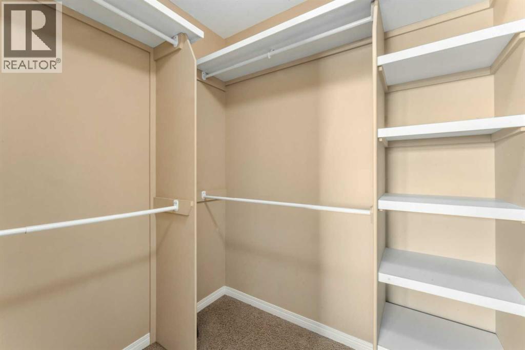 4 Lucky Place, Sylvan Lake