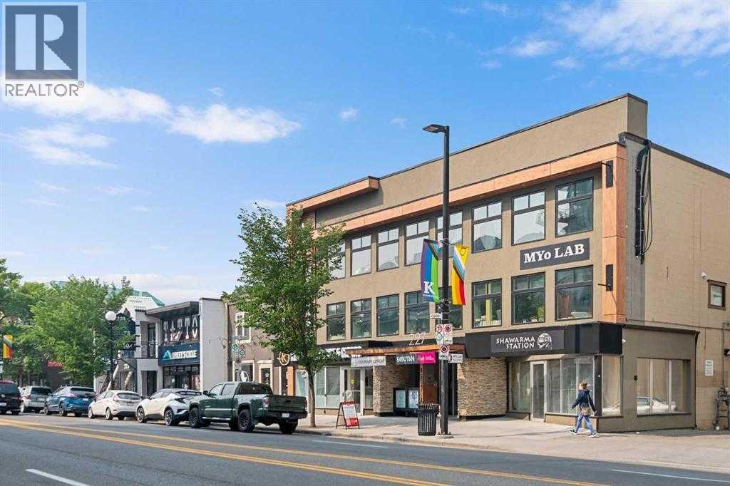 Single Family House for Sale in    Avenue NW Sunnyside Calgary 