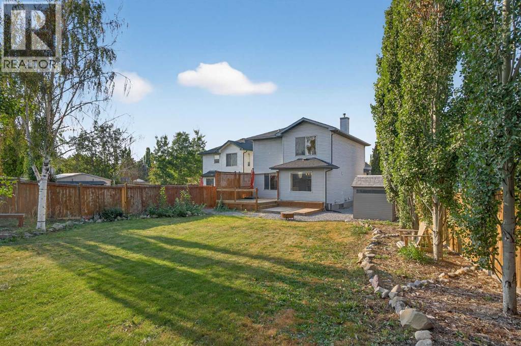 Single Family House for Sale in  Mt Apex Crescent SE McKenzie Lake Calgary 