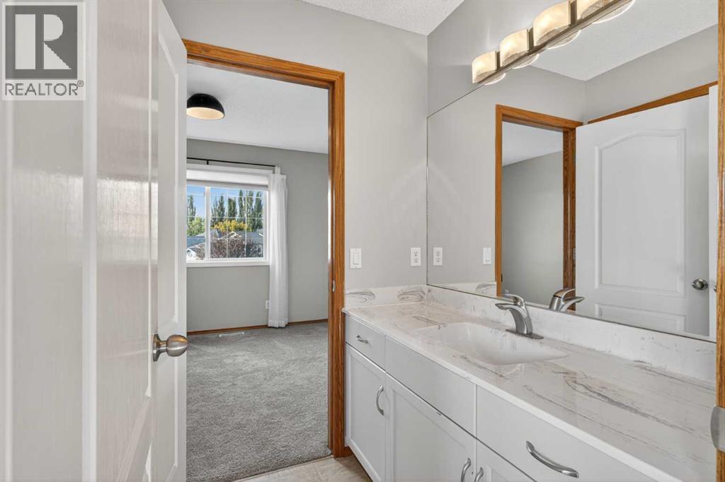 Single Family House for Sale in  Mt Apex Crescent SE McKenzie Lake Calgary 