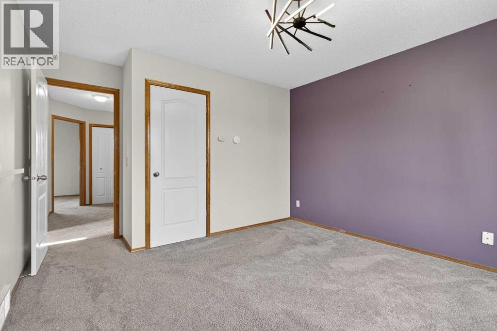 Single Family House for Sale in  Mt Apex Crescent SE McKenzie Lake Calgary 