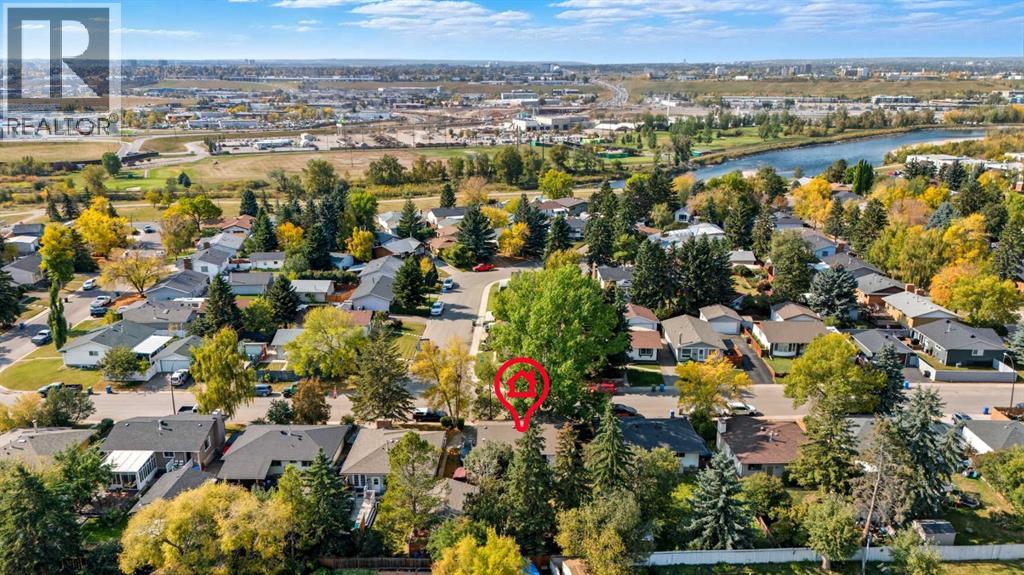 Single Family House Bi-level for Sale in  Lynnbrook Road SE Ogden Calgary 