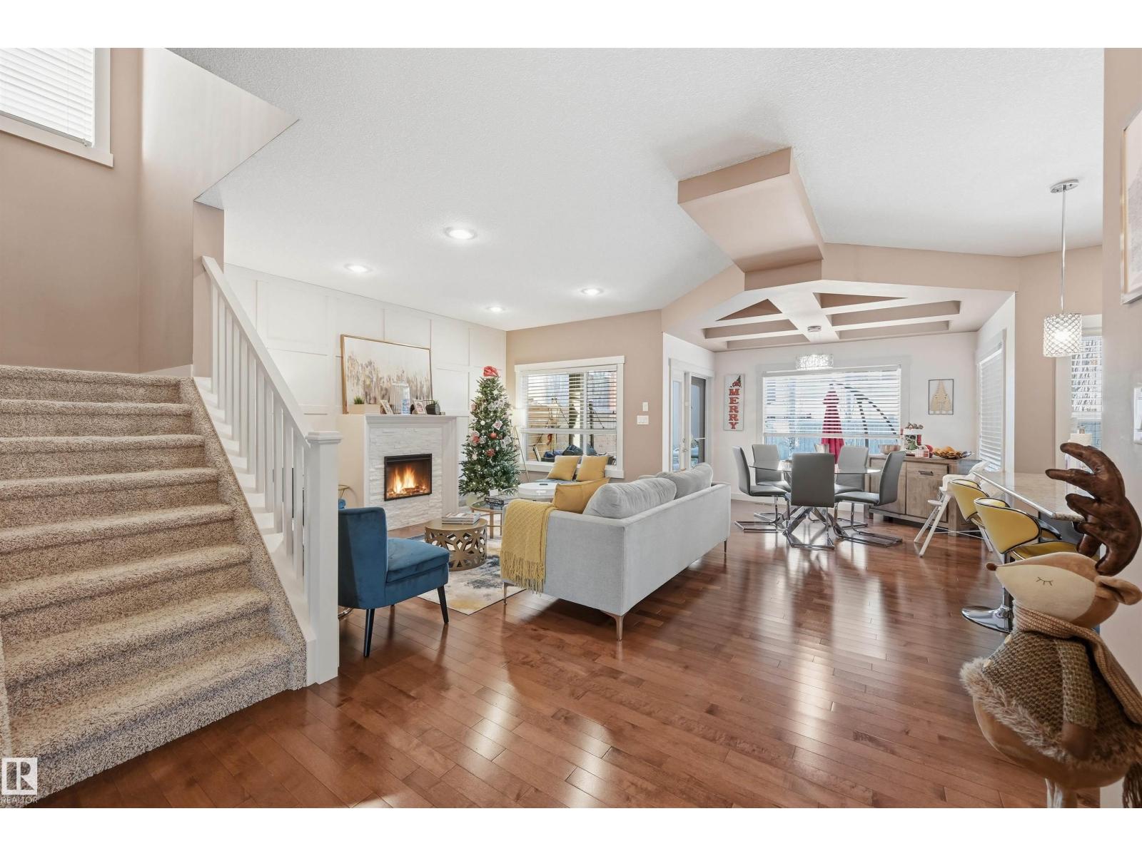 2292 WARRY LO SW, Edmonton