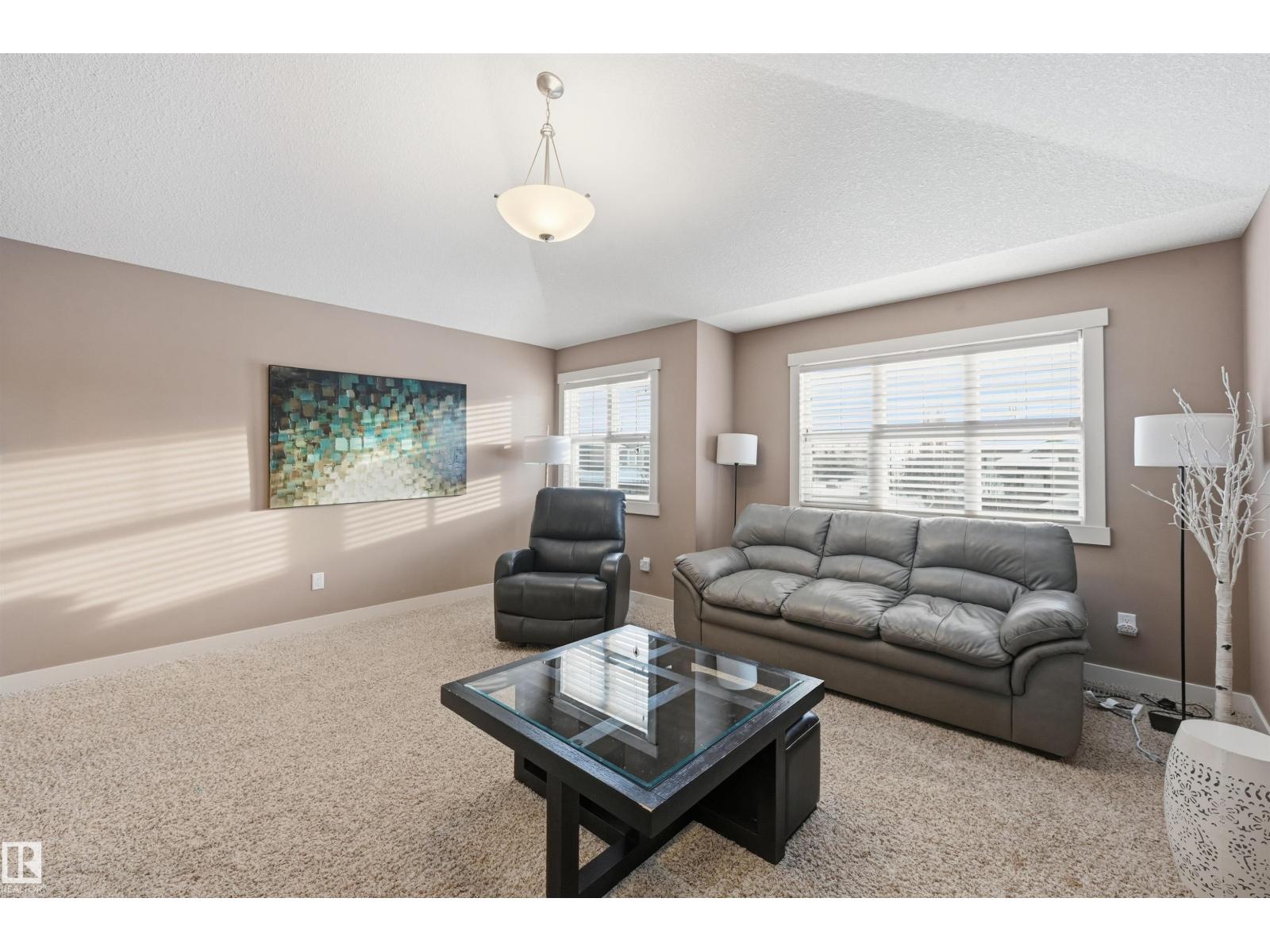 2292 WARRY LO SW, Edmonton