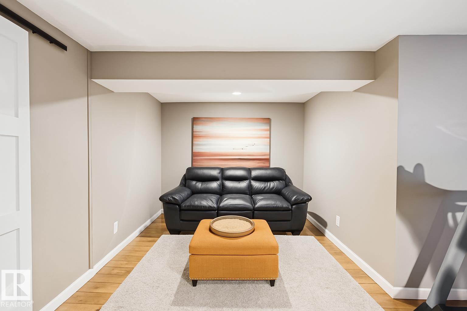 2292 WARRY LO SW, Edmonton