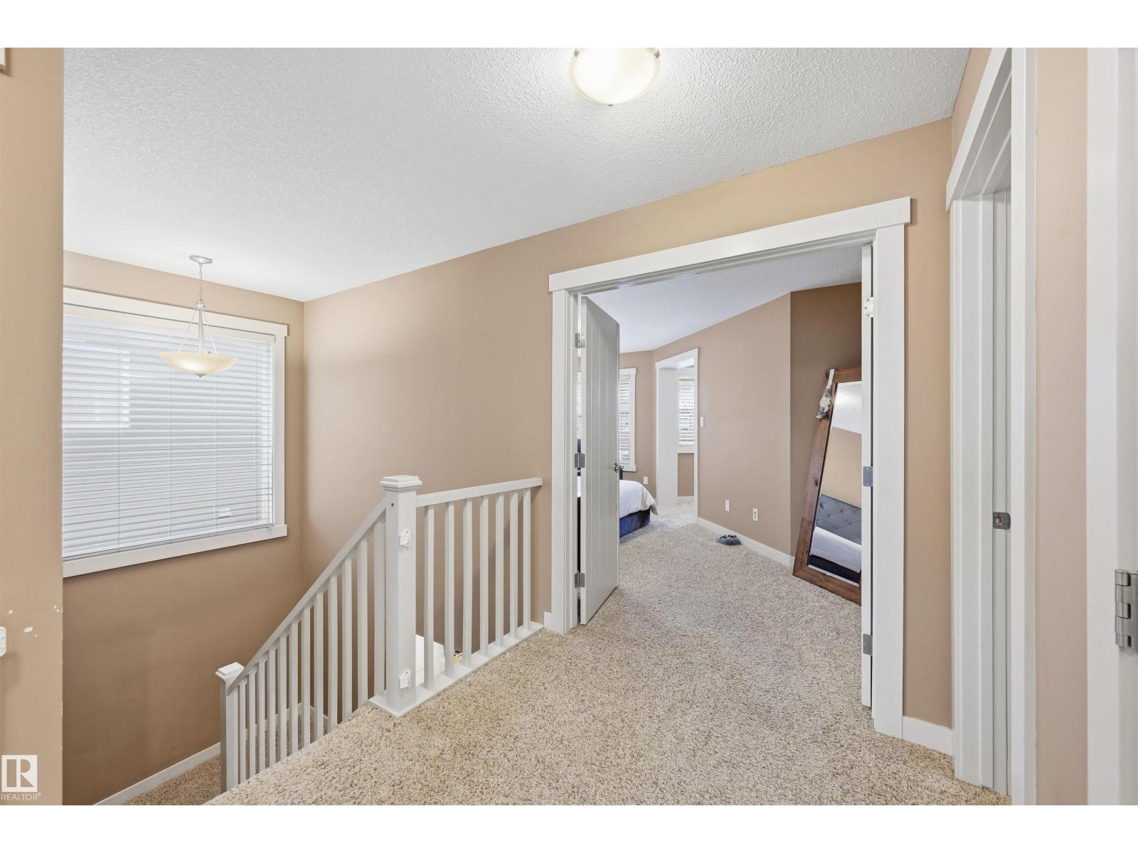 2292 WARRY LO SW, Edmonton