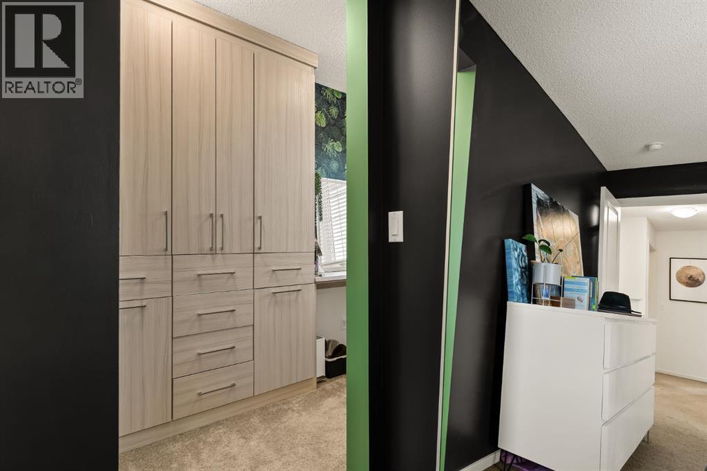 Single Family House for Sale in  Mahogany Drive SE Mahogany Calgary 