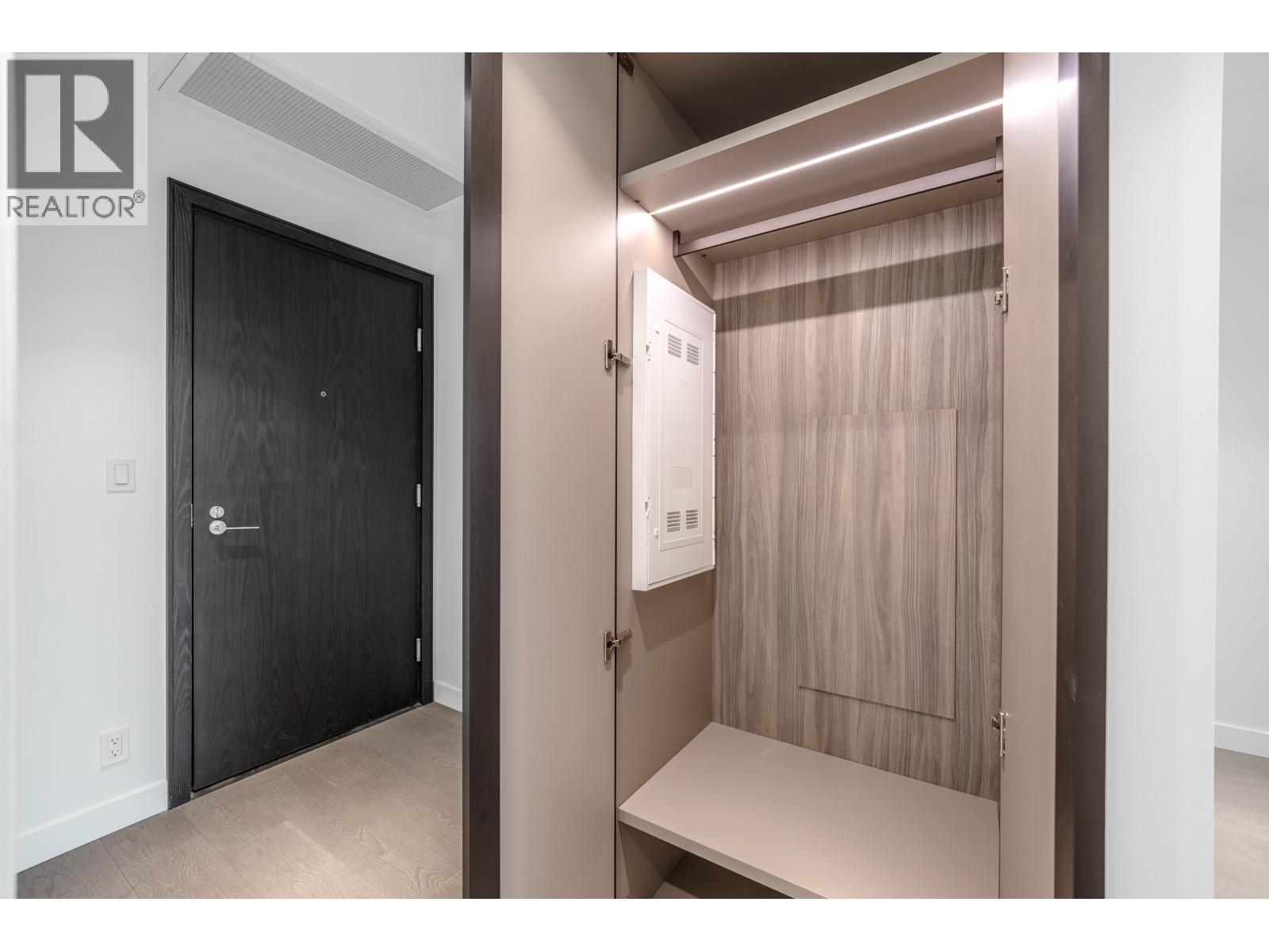 3101 1500 FERN STREET, North Vancouver