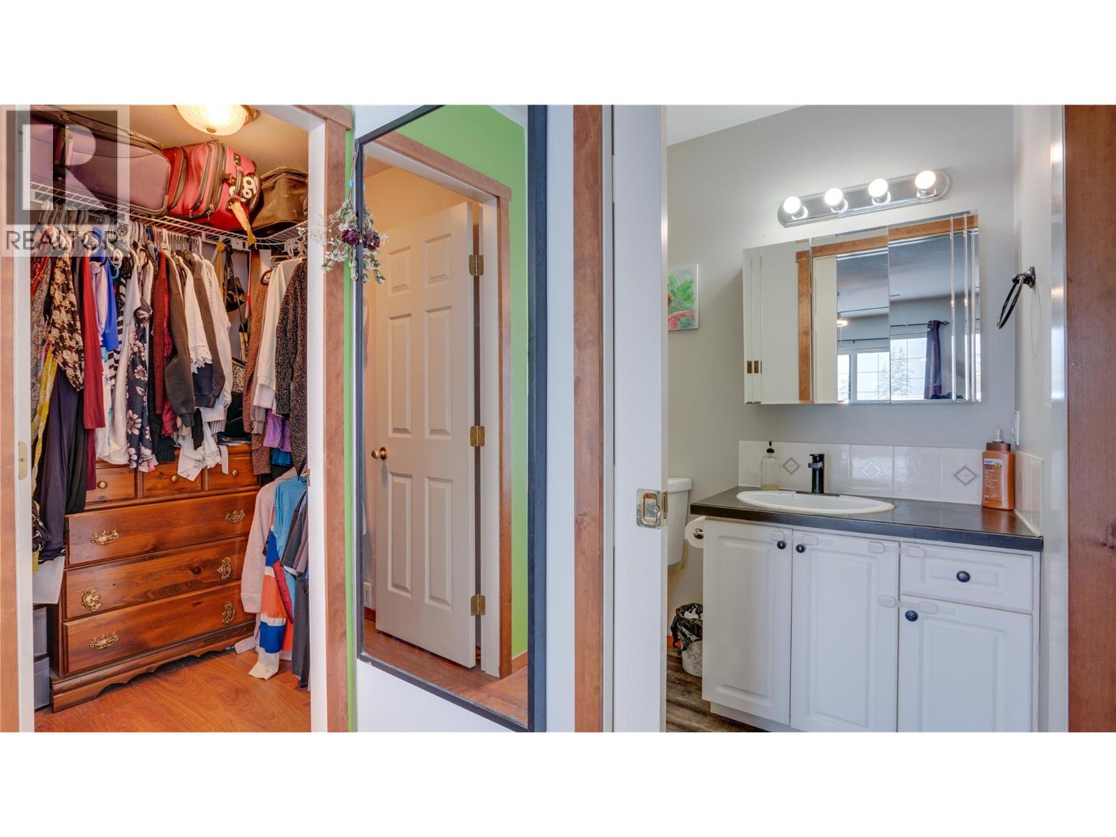 2086 Yankee Flats Road, Salmon Arm