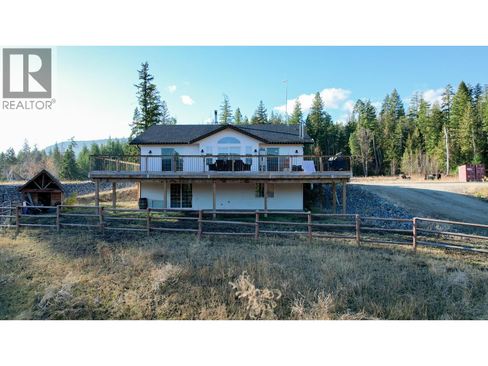 2086 Yankee Flats Road, Salmon Arm