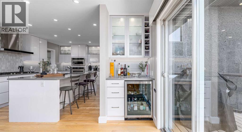 Single Family House 5 Level for Sale in   Avenue NW St Andrews Heights Calgary 