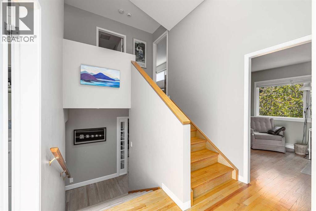 Single Family House 5 Level for Sale in   Avenue NW St Andrews Heights Calgary 