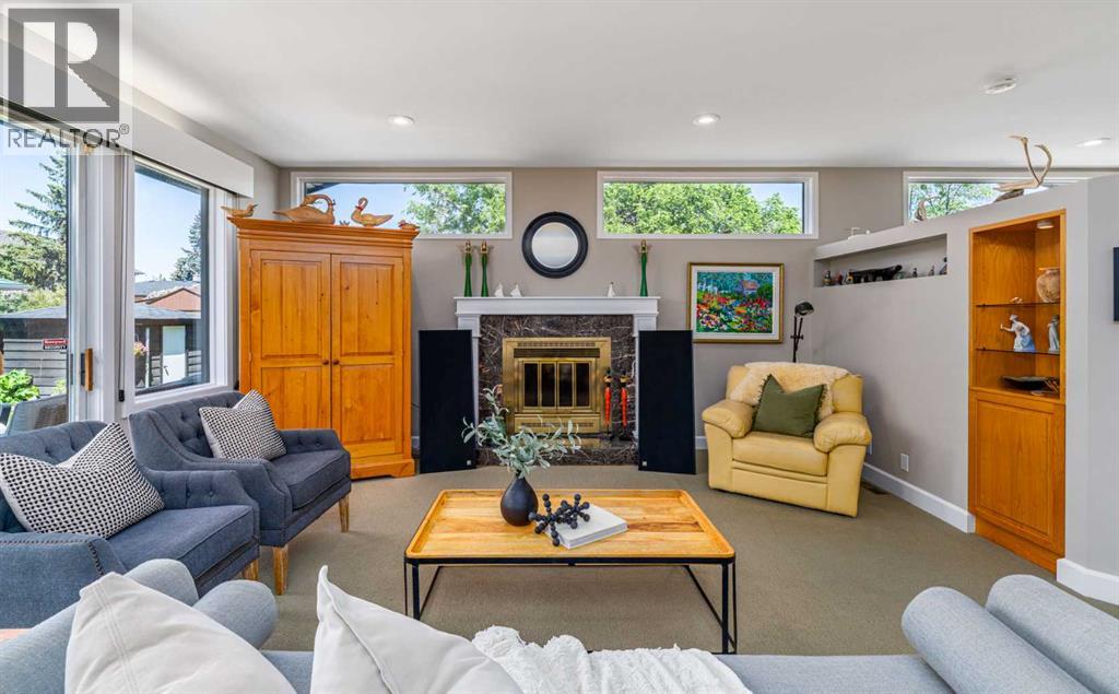 Single Family House 5 Level for Sale in   Avenue NW St Andrews Heights Calgary 