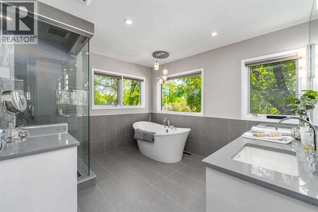 Single Family House 5 Level for Sale in   Avenue NW St Andrews Heights Calgary 