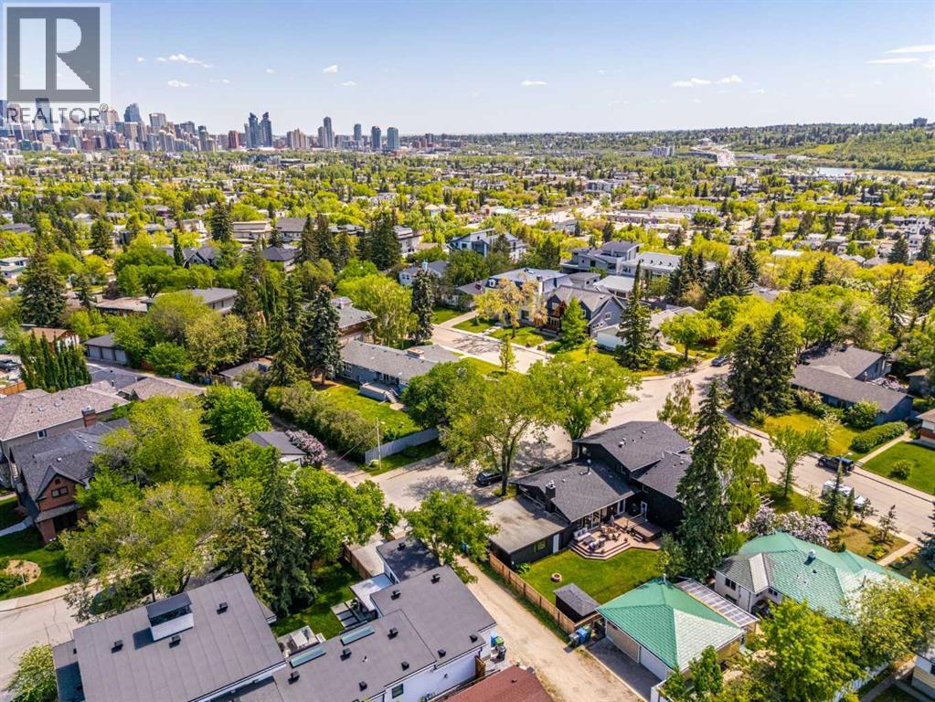 Single Family House 5 Level for Sale in   Avenue NW St Andrews Heights Calgary 