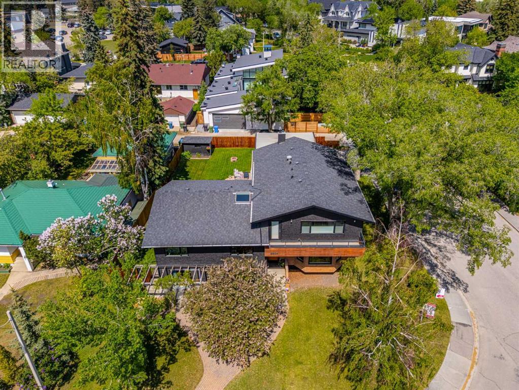 Single Family House 5 Level for Sale in   Avenue NW St Andrews Heights Calgary 