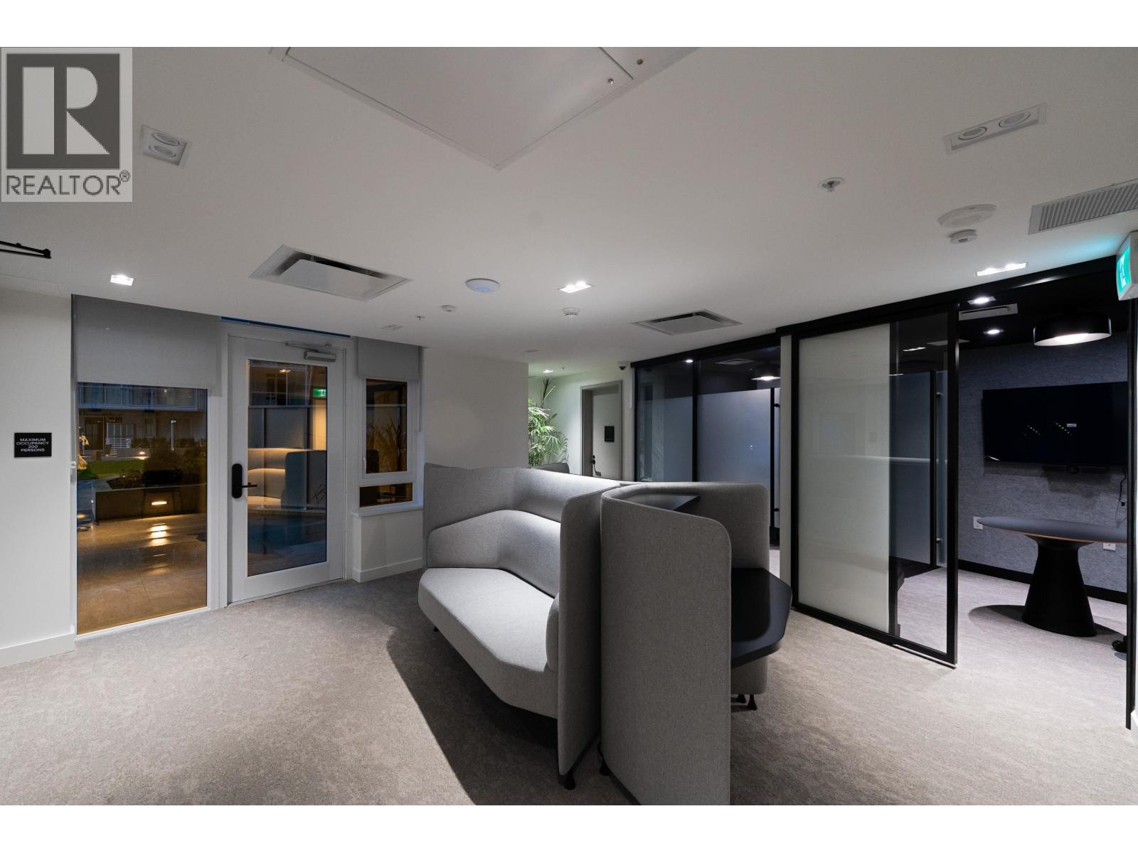 #915-6200 MINORU Boulevard, Richmond