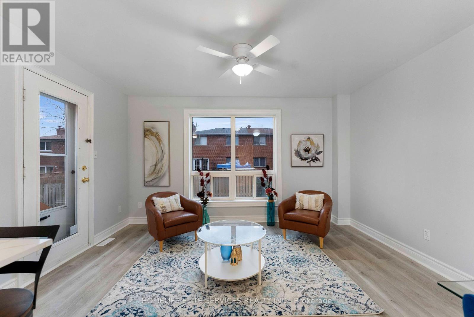 5 LENTHALL AVENUE - 16
